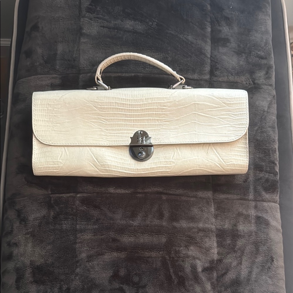 BCBGMaxAzria Cream Clutch Structured Minimalist Design